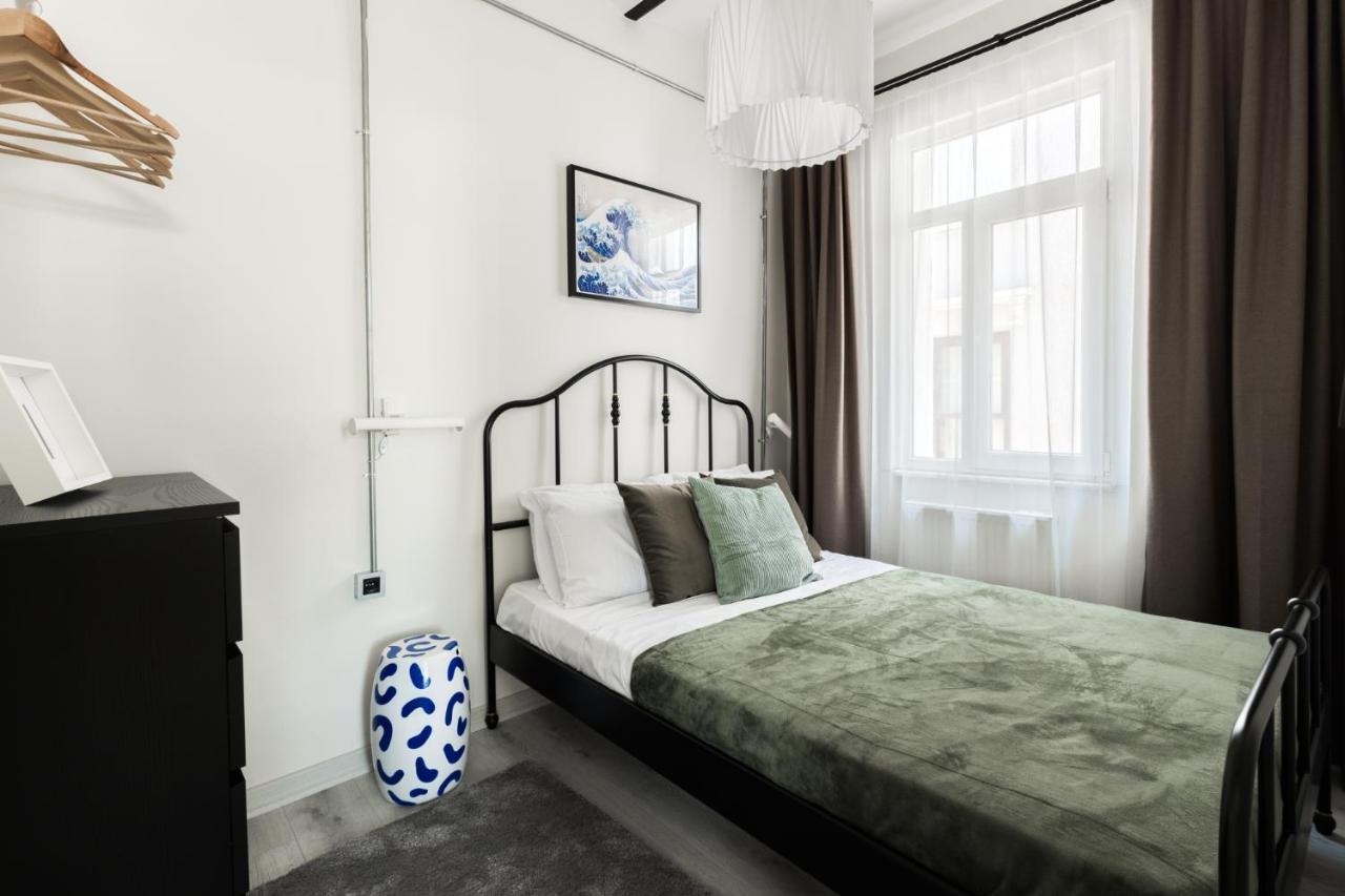 Modern Flat 5 Min To Galata Tower In Istiklal Ave Apartment Istanbul Exterior photo